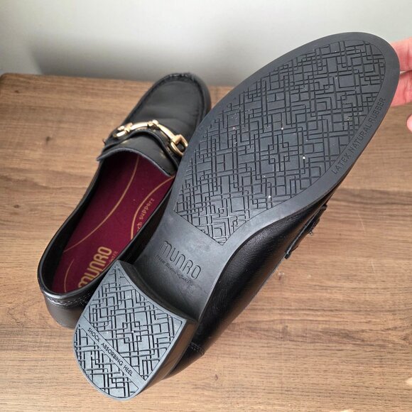 EUC MUNRO BLACK GENUINE LEATHER ARCH SUPPORT LOAFERS SIZE 9.5 WOMENS - Picture 13 of 16